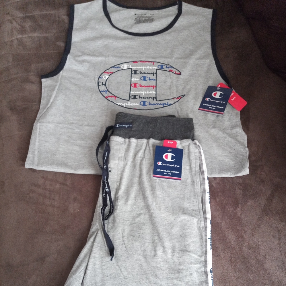Champion
Gray Side Tape Shorts